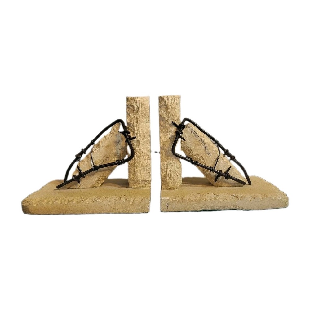 Rustic Western Barbed Wire Stone Bookends Pair Farmhouse Ranch Decor Tan